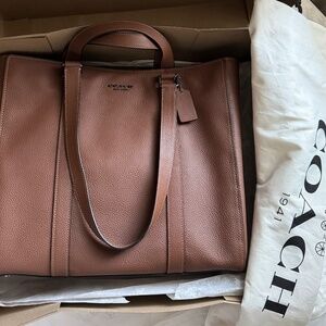 COACH handbag - Brand NEW Brown Pebbled Leather Classic TOTE bag Shoulder purse